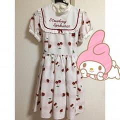 【夢乃玲威様専用】チェリーベリーワンピース ピンクのサムネイル