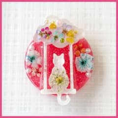 No.2717ハンドメイド レジンヘアゴム ドライフラワー 猫ちゃんと