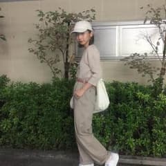 【Kastane】三戸なつめ着用 パワショルニットのサムネイル