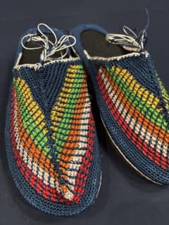 イランで購入　ハンドメイド 手編み サンダルマルチカラーのサムネイル