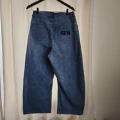 アンコキーヌ、ライトブルー カーヴィーストレッチデニム 43'N