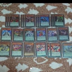 遊戯王 魔術師デッキ スリーブ付きのサムネイル