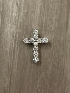 TASAKI タサキ　ダイヤモンド クロス　ペンダントトップ　十字架 プラチナ製 TASAKI タサキ ダイヤモンド クロス ペンダントトップ 十字架 プラチナ