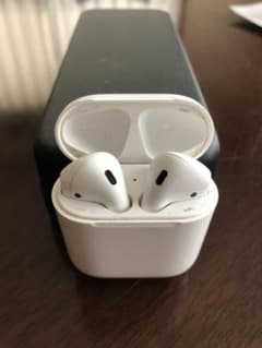 Apple AirPods 第二世代　納品書あり。のサムネイル