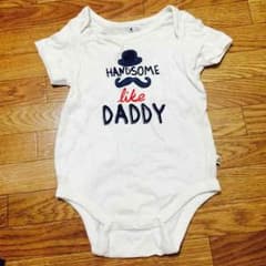 babygap ロンパースのサムネイル