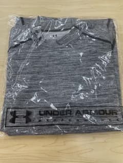 ◎ 定価8,000円　UNDER ARMOUR コールドギア コンプレッション