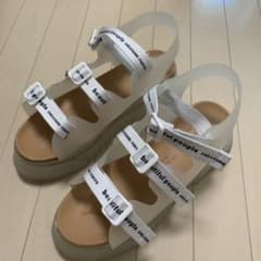 beautiful people × UNITEDTOKYO 別注コラボサンダルのサムネイル