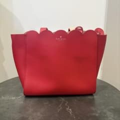 kate spade 赤 ショルダーバッグのサムネイル