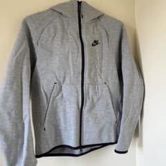 NIKE テックフリース パーカー Sサイズ 928484-063 グレー - メルカリ