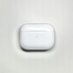 Apple AirPods Pro 2世代 USB-C　充電ケースのみのサムネイル