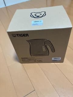 【新品・未使用】タイガー電気ケトル PCV-A100 アーバンベージュのサムネイル