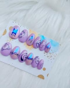 BTSネイルチップのサムネイル