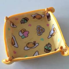 ぐでたま 組み立てトレイのサムネイル