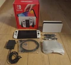 Nintendo Switch 有機ELモデル  ホワイトのサムネイル
