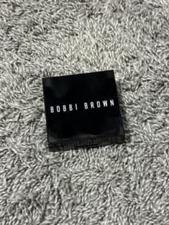 BOBBI BROWN ピンクグロウ ハイライティングパウダーのサムネイル