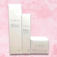 クオレ AXIヴィキアAR＋シリーズ3点セット（化粧水・乳液・クリーム