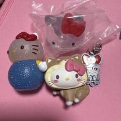 ハローキティ　ガチャ　4点セットのサムネイル