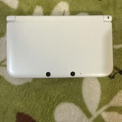 NINTENDO 3DS LL ホワイト 本体のサムネイル