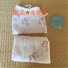 ゆぅ様専用★ エイデンアンドアネイ おくるみのサムネイル