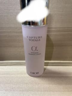 Dior カプチュール　トータル　インテンシブ　エッセンス　ローションのサムネイル