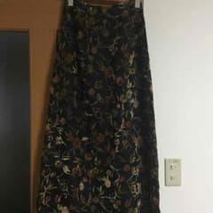 ロングスカートのサムネイル