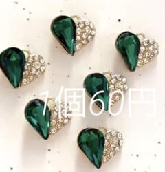 ガラスチャームandビジューチャームのサムネイル
