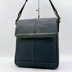 Calvin Klein フラップ ショルダーバッグ ネイビー f793 - メルカリ
