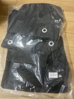 新品】TOYOTAトヨタ純正フロアマットエクセレントタイプ クラウン 