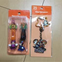 値下げ 新品未使用ハロウィンディズニーペアストラップ、キーチェーンのサムネイル