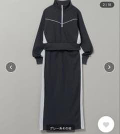 JEANASIS セットアップ　トラックジャージ2P ワンピースのサムネイル
