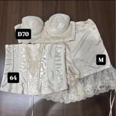 FOURSIS & CO ブライダルインナーセット　COCCO❣️ FOUR SIS & CO. ブライダルインナーセット - メルカリ