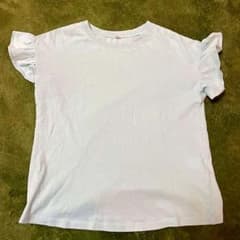 みなみさま専用  GU Tシャツ 130のサムネイル