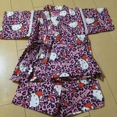 90㎝  未使用‼ キティちゃん 甚平のサムネイル