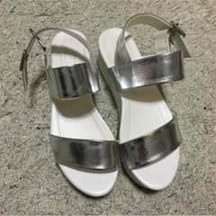 厚底 サンダル シルバーのサムネイル