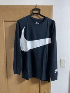 NIKE ロンT 黒のサムネイル