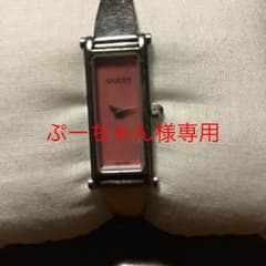 GUCCIの時計のサムネイル
