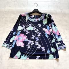 極美品✨大きいサイズ レオナール カットソー トリム 花 カンカン 黒 LL 極美品✨レオナール カンカン 花柄 カットソー トリム 大きいサイズLL