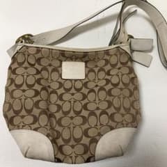 COACH コーチ ショルダーバッグのサムネイル