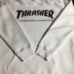 THRASHER パーカーのサムネイル