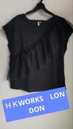 HK WORK LONDON ブラックノースリーブトップスのサムネイル