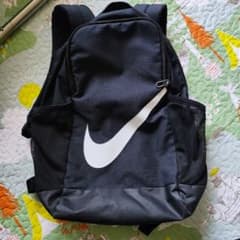 Nike 黒 リュックのサムネイル