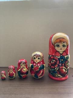 マトリョーシカ 5体セット ロシア民芸品 置物 木製 入れ子 人形 - メルカリ