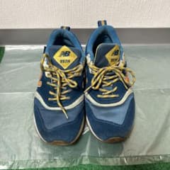 s*u様 ニューバランス CM997HFB 27cm スニーカー　靴のサムネイル