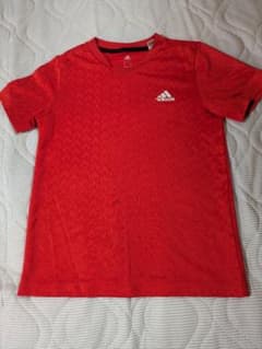 adidas 赤Tシャツ 難ありのサムネイル