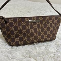 極美品 グッチ アクセサリーポーチ ハンドバック GG キャンバス レザー 