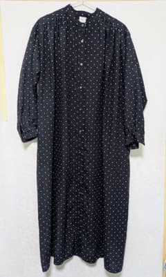 URBAN RESEARCH ネイビー ドット柄 シャツワンピースのサムネイル