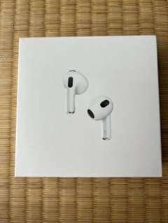 最終値下げ Apple Airpods (第3世代) MME73J/Aのサムネイル