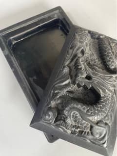蓋付き硯のサムネイル