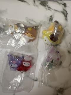 サンリオ なかよしドロップチャームGRWM マスコットチャーム　4点セット