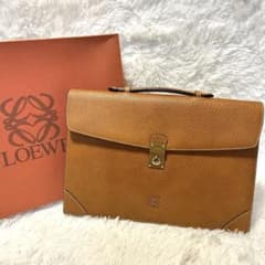 美品✨LOEWE アナグラム シボ革 ビジネスバッグ A4収納 ブラウン